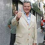 20060622084514-qwert.jpg